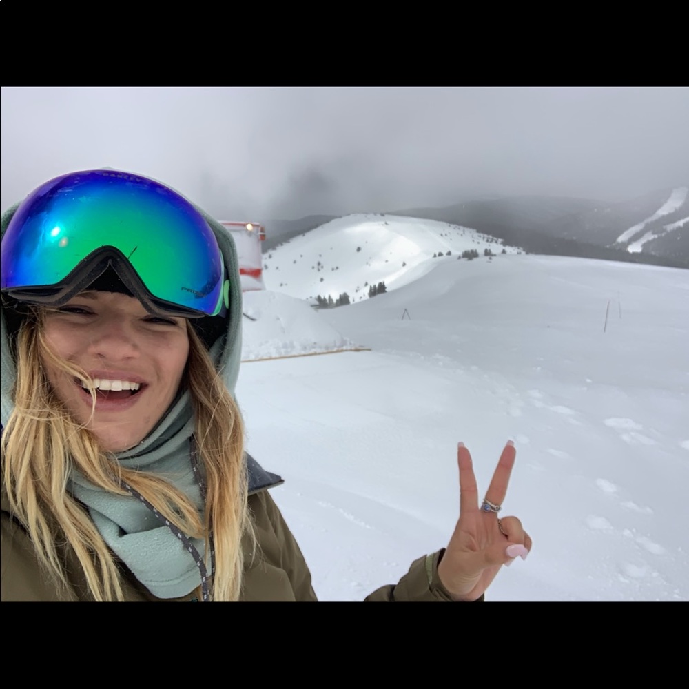 Meet your Posher, Sara